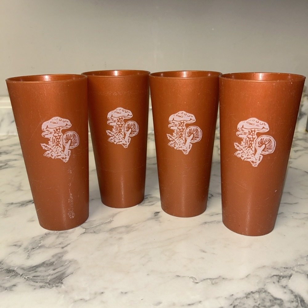 4 Vintage Nasco Mushroom Design Plastic Cups Cottage Core Copper/Bronze Color